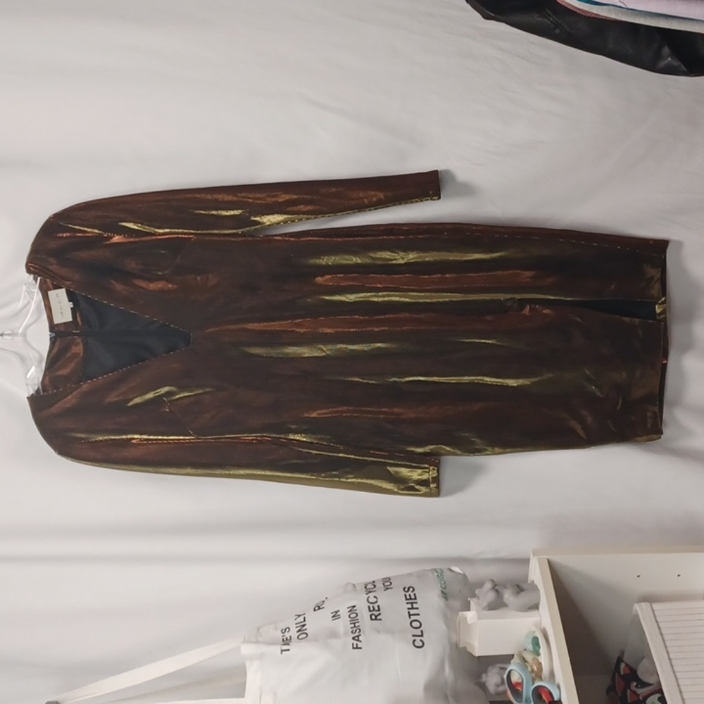 #1 Lavish Alice Gold Long Sleeve Dress Size 14